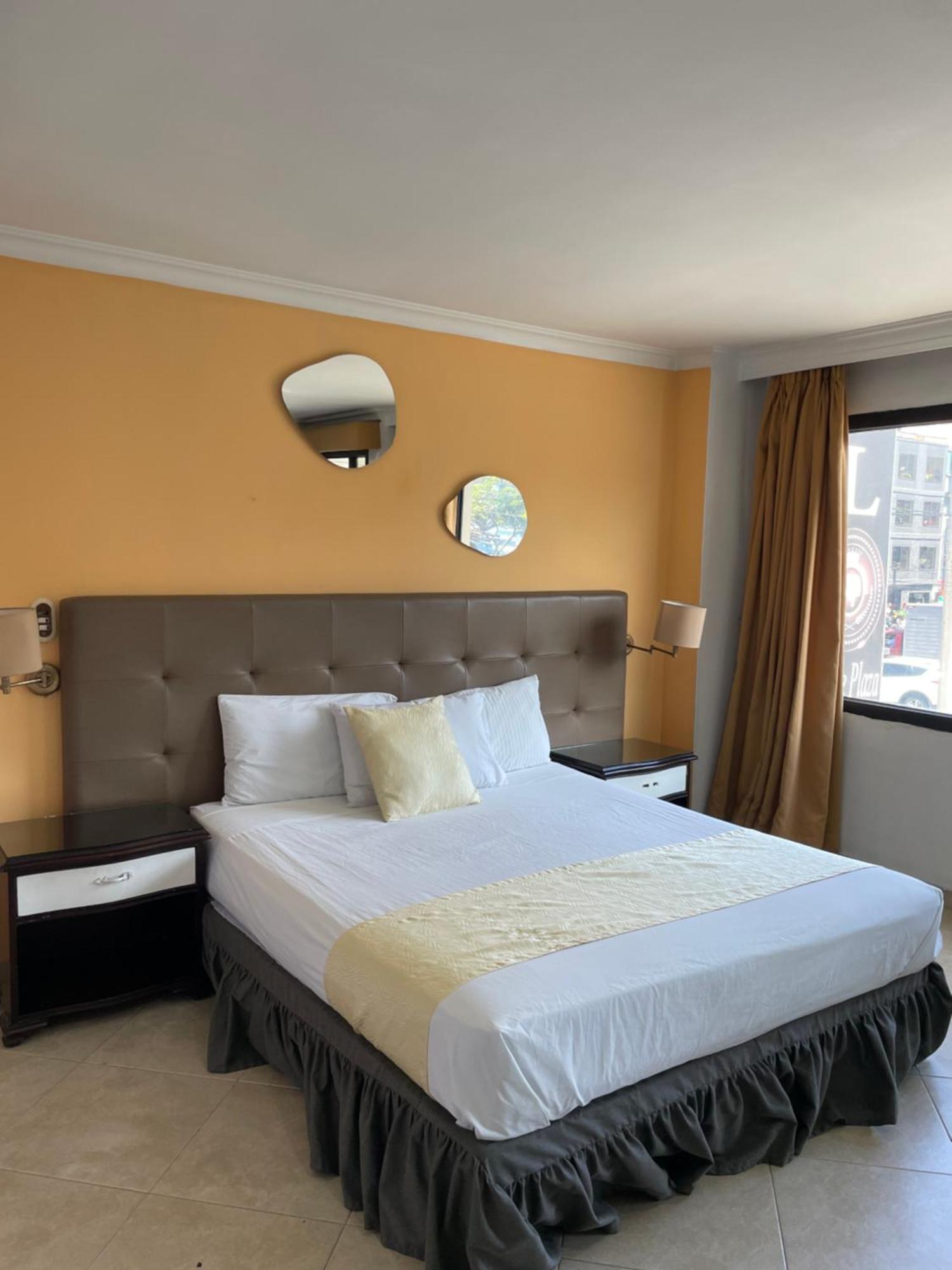 Hotel Prince Plaza Меделин Екстериор снимка